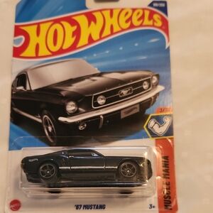 Hot Wheels '67 Mustang - Black
